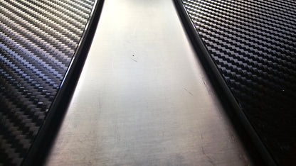 Dekorfolie Carbon für Glasabdeckung der Küche bei Hymer ML-T Exsis Modern Comfort
