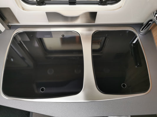 Schutzfolie für Glasabdeckung der Küche bei Hymer ML-T Exsis Modern Comfort
