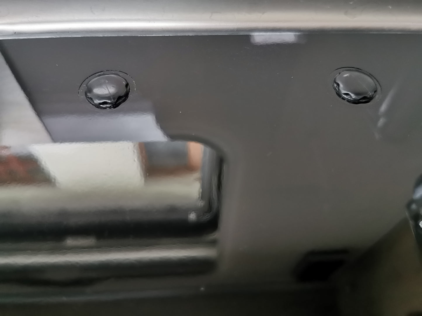 Schutzfolie für Glasabdeckung der Küche bei Hymer ML-T Exsis Modern Comfort