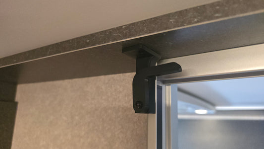 Arretierung für Klappduschwand am Hymer ML-T 570 ab Modelljahr 2024